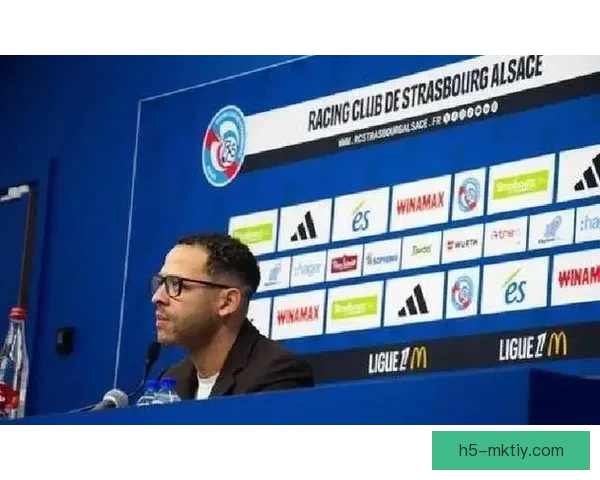 新援到位国安恩科洛洛抵达浦东